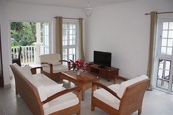 Bord Mer Villa Mahe Island Екстериор снимка